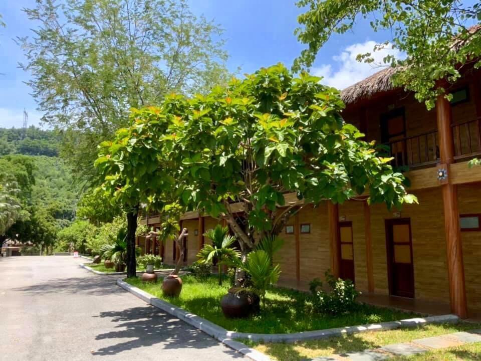 华平酒店 Hòa Bình 外观 照片